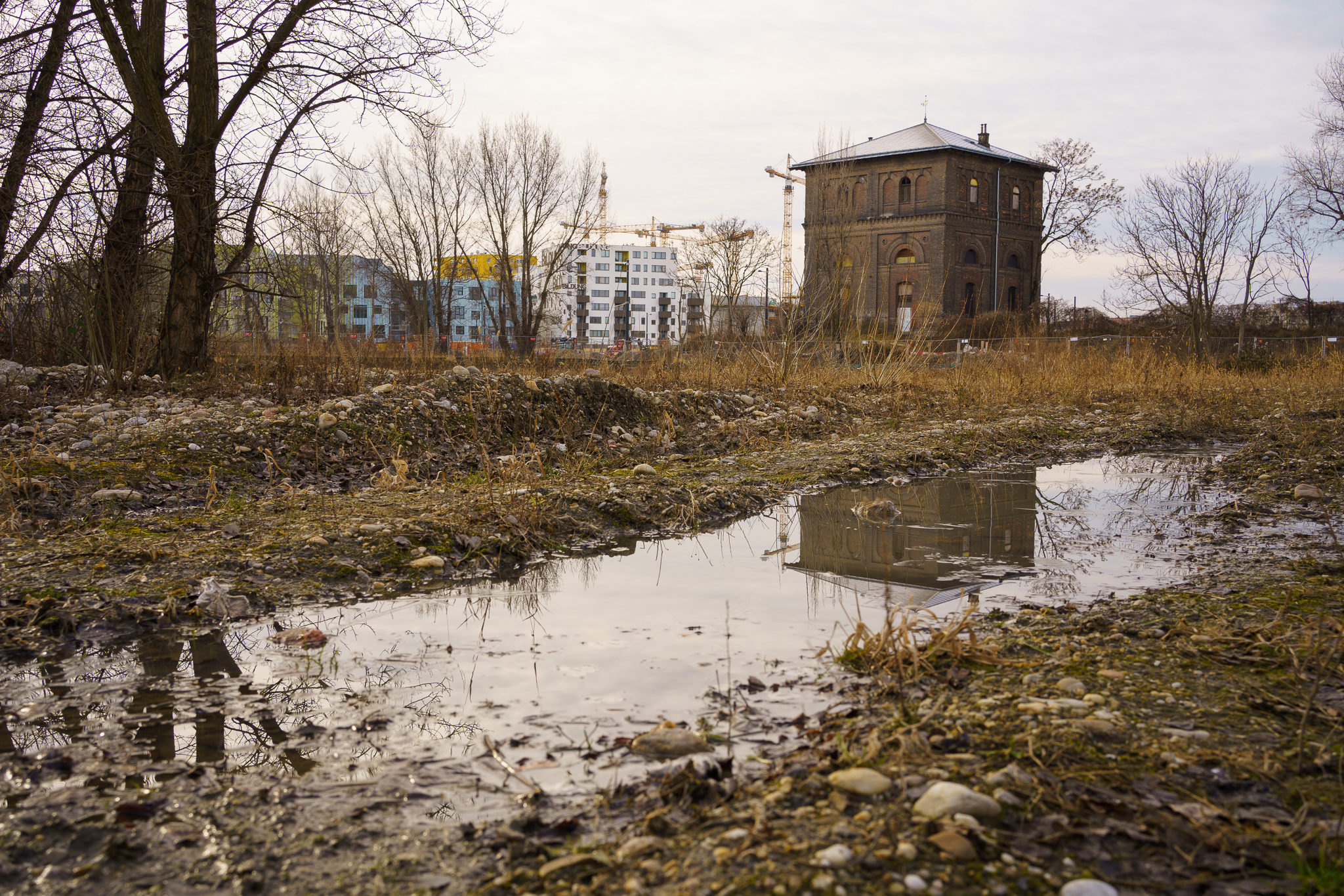 "Grätzl im Wandel" - Historic Wasserturm and Freie Mitte