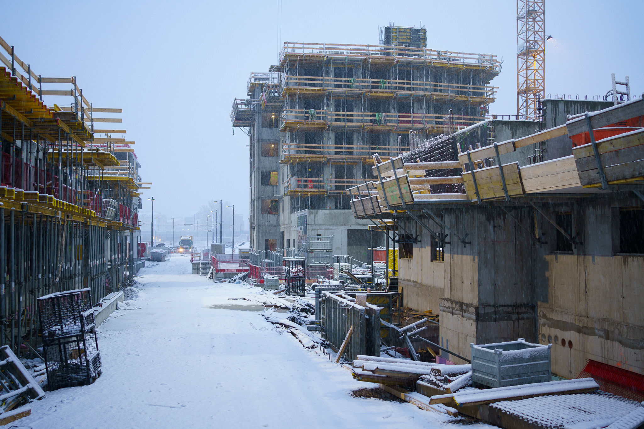 "Grätzl im Wandel" - Freie Mitte covered in Snow