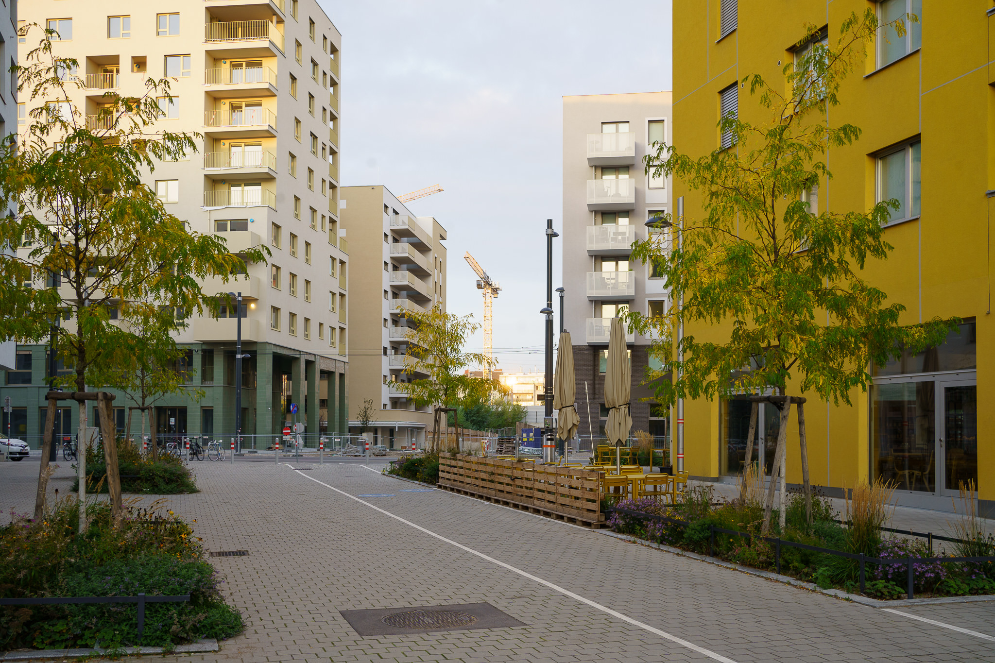 "Grätzl im Wandel" - A morning at Vienna's Nordbahnhof in Autumn