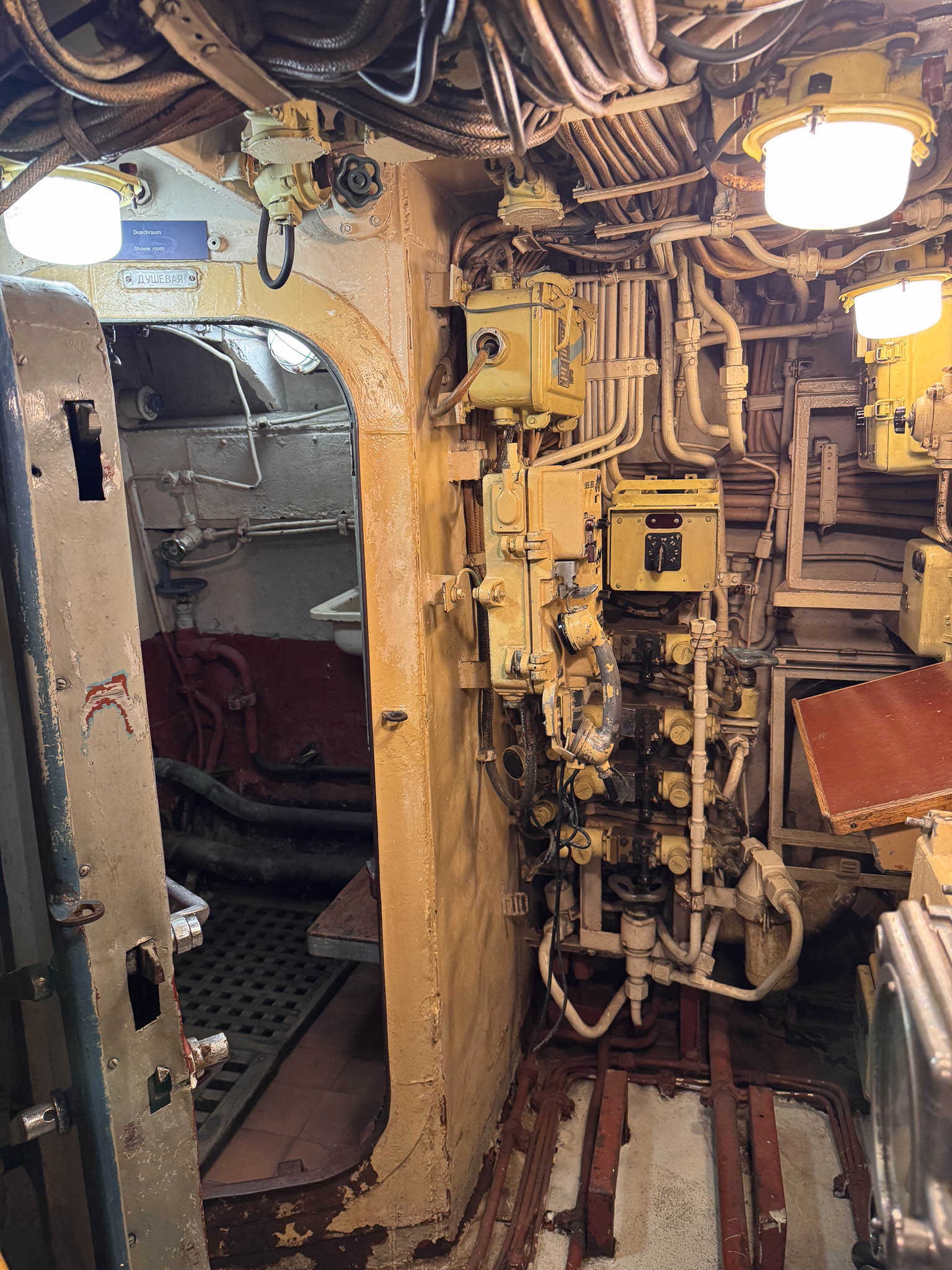 Uboot U-434 Submarine Hamburg